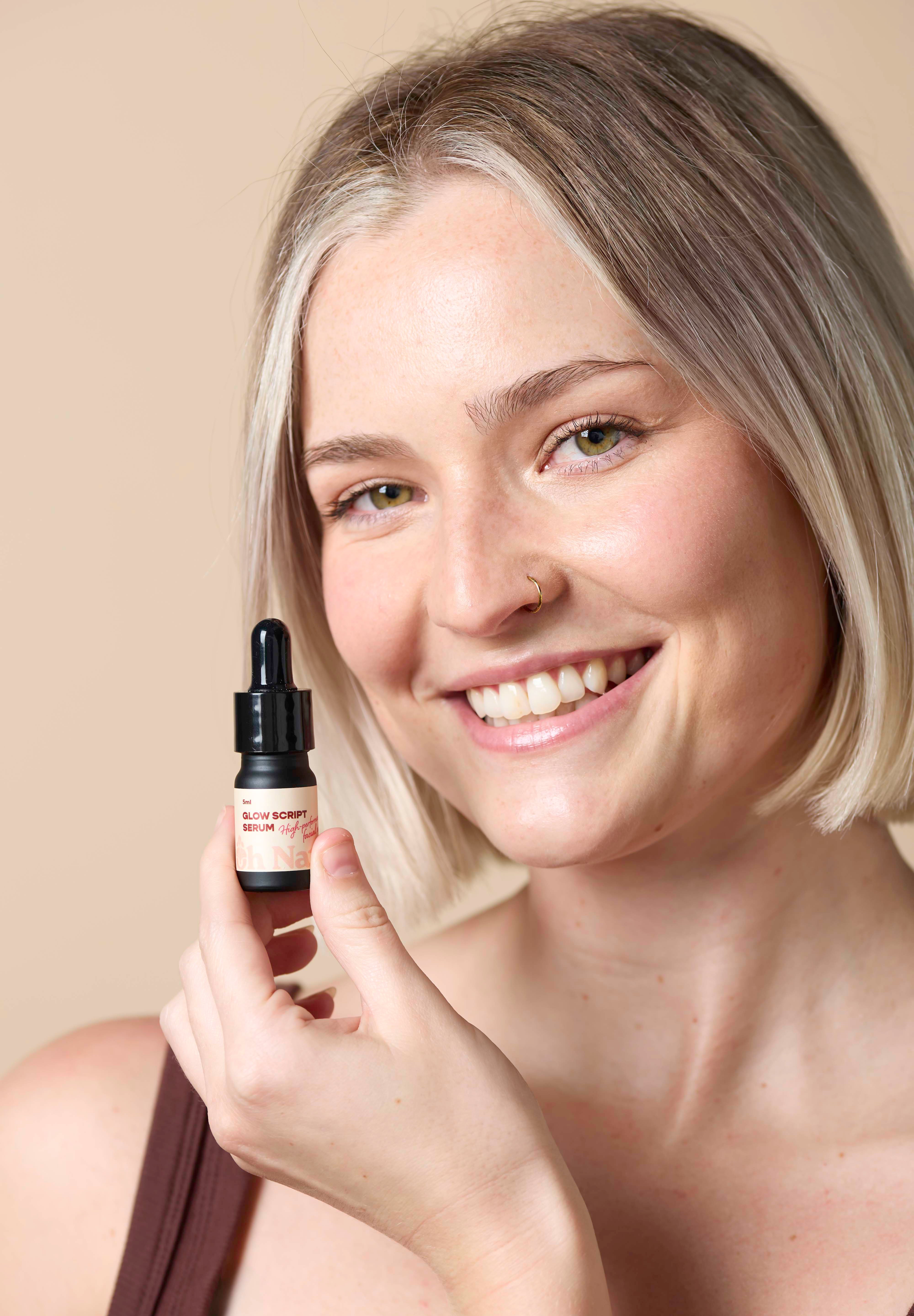 Oh Natural Glow Script Serum Mini